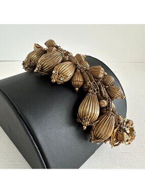 1940s Gold Tone Ribbed Bead Rhinestone Flower Bracelet Haskell Era Unsigned